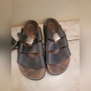 Birkenstock Betula Black leather sandal size 7.5